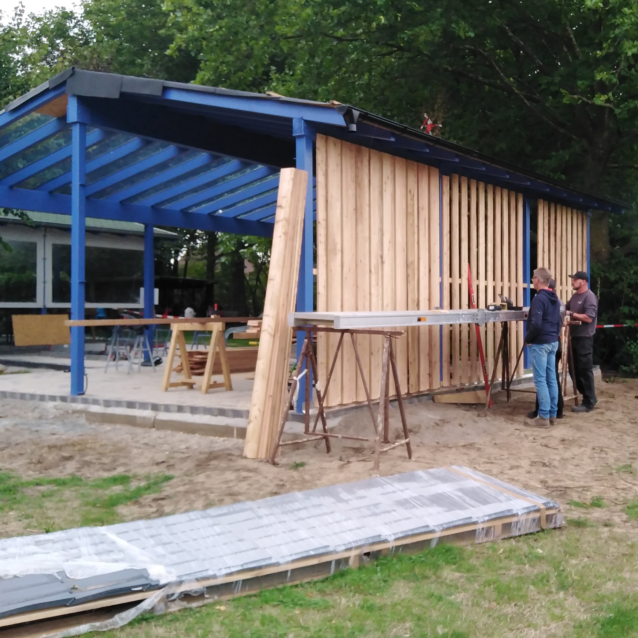Wetterschutzhütte auf dem Minigolfplatz in Twisteden